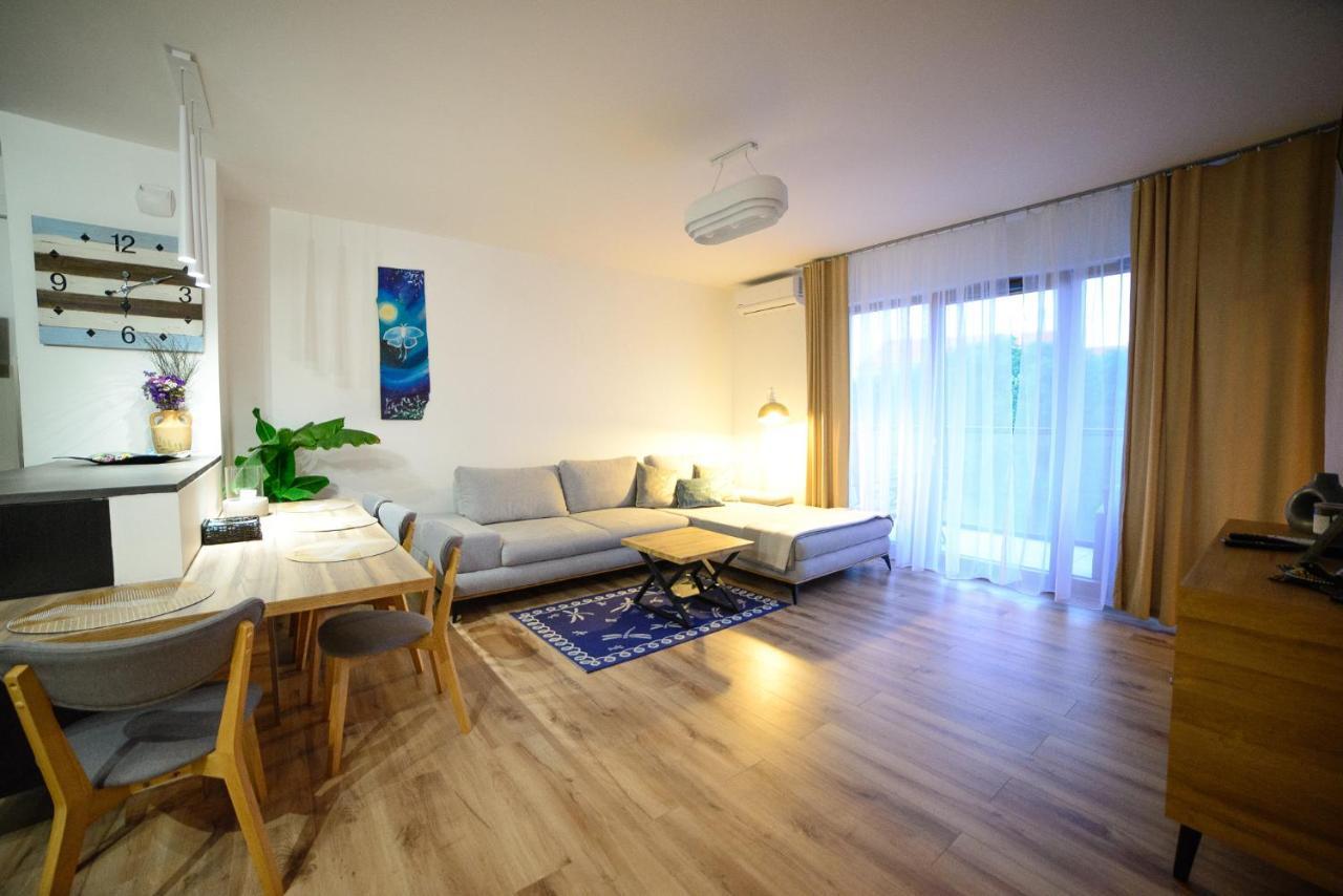 Apartamenty Via Marina Wrocław Eksteriør bilde